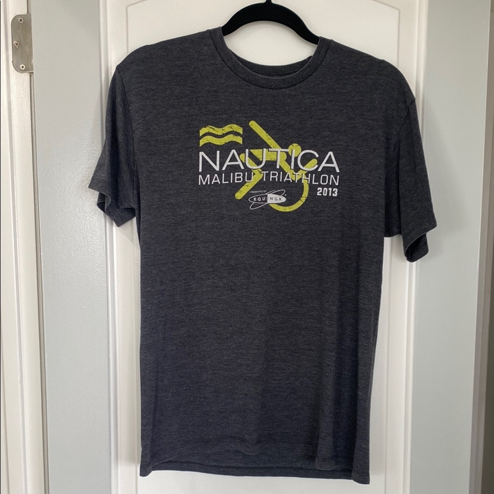 Malibu Triathalon 2013 Nautica Men's Graphic T-Shirt Sponsors Gray - Medium